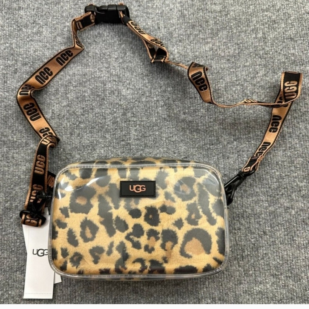 NEW WOMENS UGG JANEY II CLEAR NATURAL CROSSBODY BELT BAG CLUTCH 1116183 PURSE